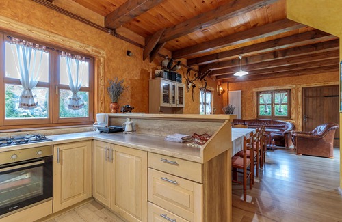Brod Moravice House | Chalet Zavrh with Private Heated Pool, Zavrh, Croatia