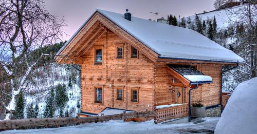 Haus im Ennstal Ski Chalet | Chalet4You