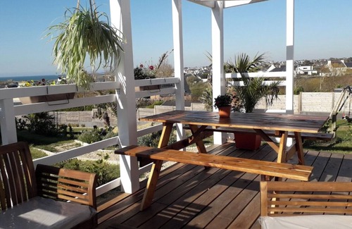 Plouarzel Ski Chalet | Chalets de Kerescar: view of the Iroise Sea, beaches 150 m away