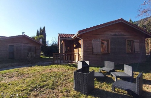 Mercus-Garrabet Ski Chalet | Chalets Vacances "Le Hameau du Comté de Foix"