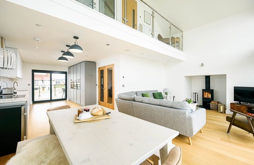 Warmwell House | Chalk Hill View (OI26), Silverlake, Dorset