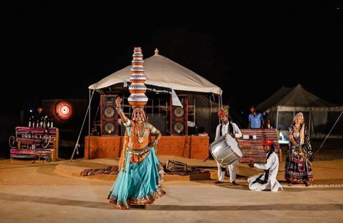 Amar Sagar Pol Hotel | Chalo Jaisalmer Desert Camp
