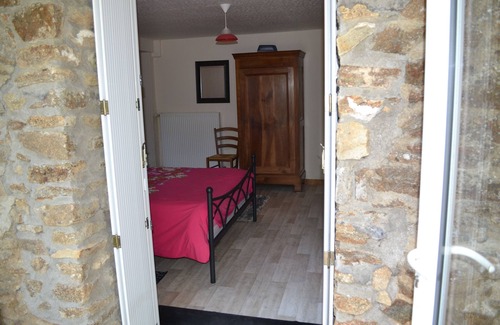Saint-Thomas-de-Courceriers Bed & Breakfast | Chambres d'Hôtes La Semondière
