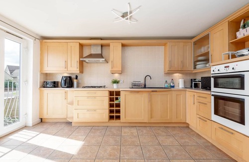 St. Andrews Ski Chalet | Chambers Place (No 10)