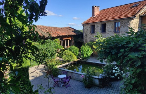 Villefranche-d'Albigeois Bed & Breakfast | Chambre D'hôtes "sous Bois" La Placette Albigeoise