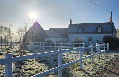Maisonnais Bed & Breakfast | Chambre éclat Nacré