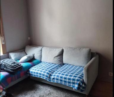 Collignon House | Chambre confortable lit double schaarbeek 1ere étage clé normal