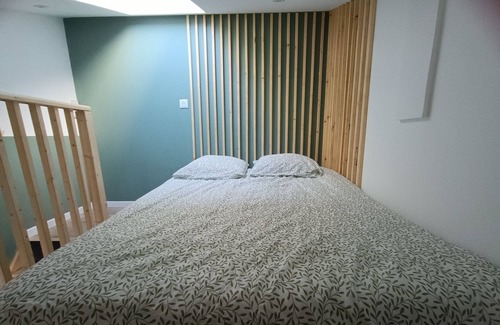 Merignac Bed & Breakfast | Chambre Cosy Indépendante