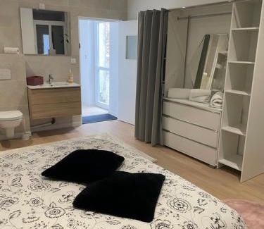 Cambrai Apartment | Chambre d’hôtes jazs