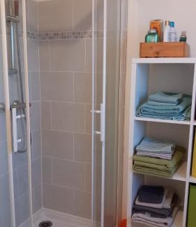 Carquefou Bed & Breakfast | chambre d hote dans maison familiale