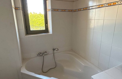 Saint-Mathieu-de-Treviers Other | Chambre d'hôtes de la tour with exceptional 25 m swimming pool, relaxation pool and spa.
