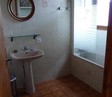 Selonnet House | Chambre indépendante deux personnes au bord de la Blanche