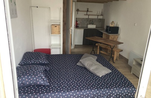 Sauvian Bed & Breakfast | Chambre Indépendante Proche de la mer