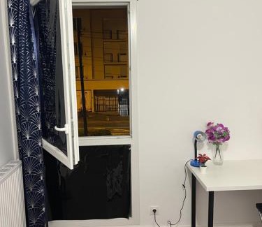 Villepinte House | CHAMBRE PARTAGE 15MN CDG 25MN PARIS