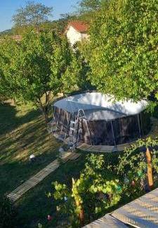 Ruoms Bed & Breakfast | chambre plus salon 25 M2 et table d'hôtes Ruoms 2