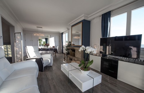 Durtol House | Chambres d'hôtes Villa Volcano