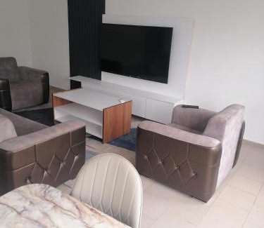 Same Apartment | Champs Fleury 2