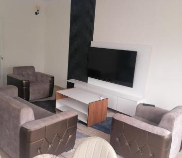 Same Apartment | Champs Fleury 2
