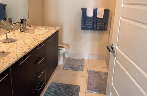 Channel District Apartment | Channelside stay