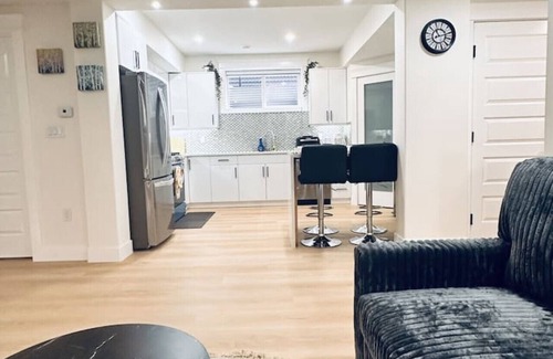 Southwest Edmonton Apartment | Chappelle Basement Mehul