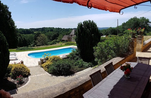 Coux-et-Bigaroque-Mouzens House | Character house with private saltwater pool in Périgord Noir