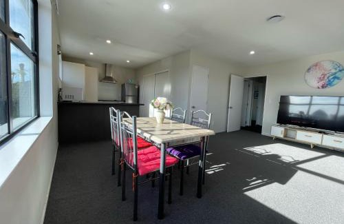 Edgeware Apartment | Character & new CNZhouse with quiet