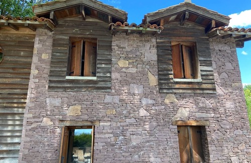 Ciboure House | Character villa between sea and mountains, 1km from the beach