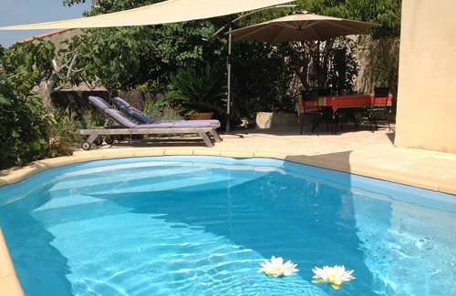 Allauch Villa | Character villa with swimming pool and panoramic view of Marseille harbor