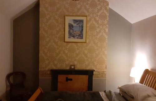 Weston-super-Mare House | Characterful Cottage near the Sea, Beach, Pier & Shops
