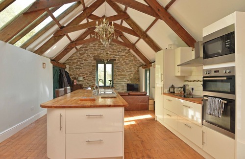 Kingsbridge House | Characterful South Hams Barn with stunning open plan living