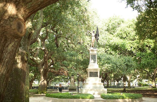 French Quarter Resort | Charleston for Valentine's Weekend