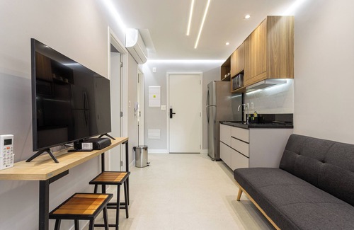 Pinheiros Apartment | Charlie Alves Guimarães Pinheiros