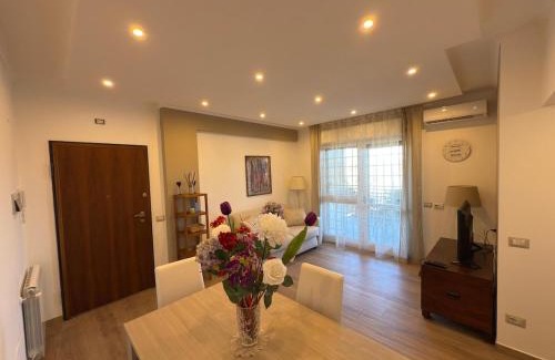 Zona LVII Labaro Apartment | Charlie's House