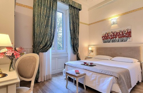 Central Station Hotel | Charly Hotel