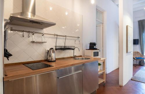 Sant Antoni Apartment | Charm and Comfort in the Heart of Sant Antoni, Barcelona