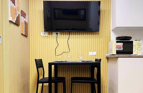 Ususan Condo | Charm's City Escape at Grace Residences
