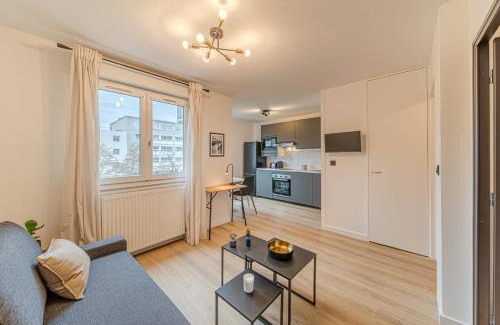Gerland Apartment | Charmant 4 pers Halle Tony Garnier