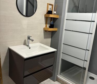 Belleville-sur-Meuse Apartment | Charmant appartement lumineux en rez-de-chaussée