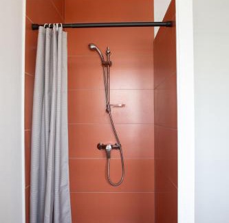Roussillon-en-Isere Apartment | Charmant appartement T3