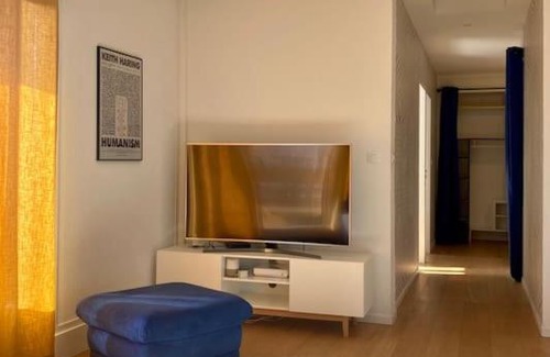 Thonon-les-Bains Apartment | Charmant Appartement Pop - Arty