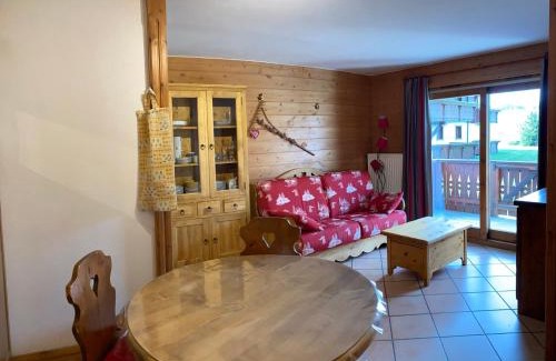 Les Saisies Apartment | Charmant Appartement aux Saisies - 3 Pièces, 6 Pers, Parking et Piscine Inclus - FR-1-293-345