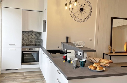 La Flotte Apartment | Charmant Appartement Lumineux au Coeur du Village !