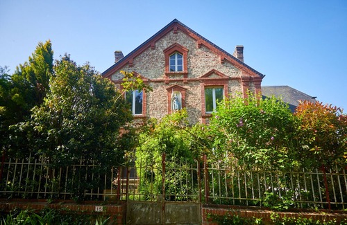 Crouttes House | Charmant Presbytère en Basse-normandie
