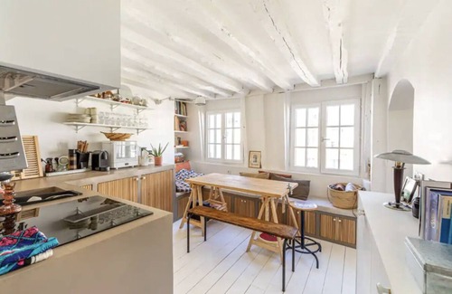 Les Iles Apartment | Charmant Studio au Cœur du Marais/hôtel de Ville