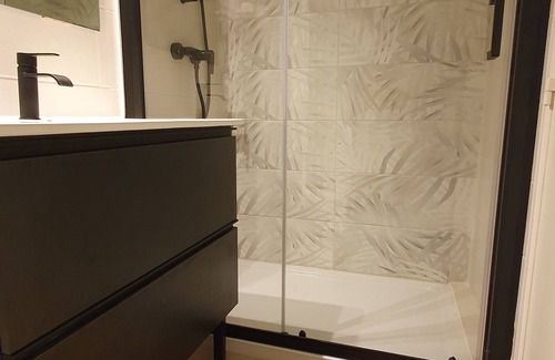Digne-les-Bains Apartment | Charmant Studio vue Montagne Proche Ville et Thermes
