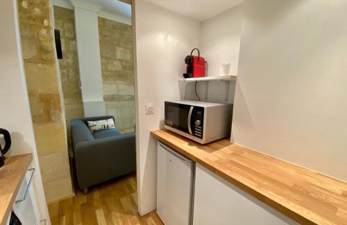 Capucins - Victoire Apartment | Charmant studio rénové et climatisé