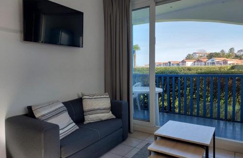 Behobie Apartment | Charmant T2 avec piscine à 2 min de la plage - FR-1-239-1104