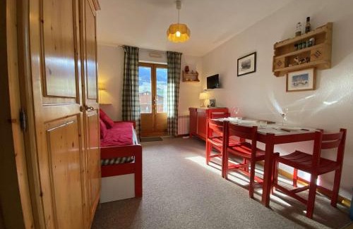 Praz-sur-Arly Apartment | Charmant T2 proche centre et pistes, balcon sud - FR-1-603-60