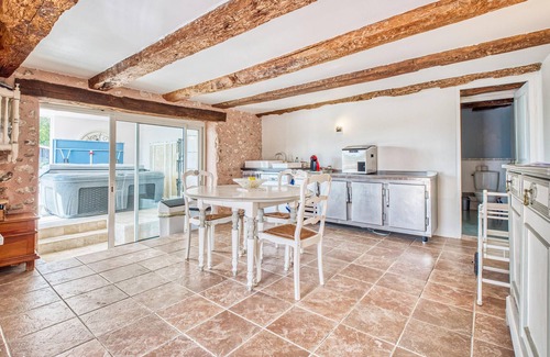 Montrem House | Charmante Maison avec Piscine