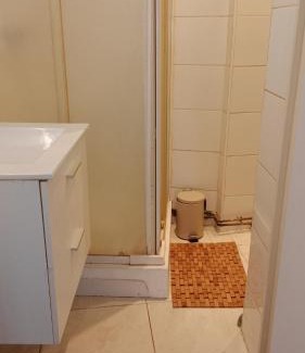 Aix-les-Bains Apartment | Charme rez de rue